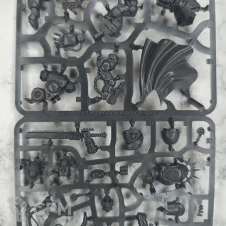 Описание картинки Captain in Gravis Armour от 40000ForDudes по цене 750руб | Свободный Рынок Миниатюр - СРМ