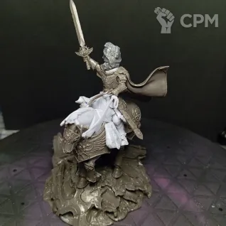 Описание картинки Lord Solar Leontus (Vostroyan Firstborn) от Fergus по цене 1 000руб | Свободный Рынок Миниатюр - СРМ