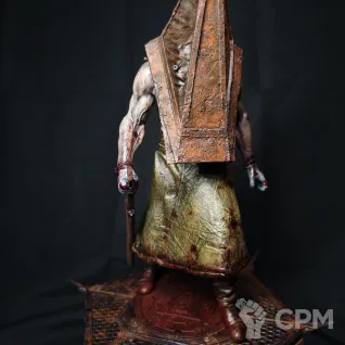 Описание картинки Silent Hill 2 Pyramidhead от  по цене 22 000руб | Свободный Рынок Миниатюр - СРМ