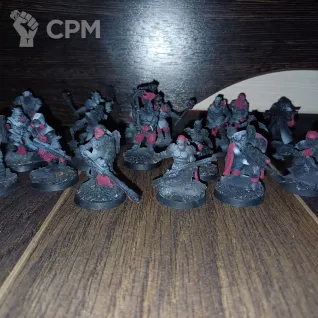 Описание картинки Chaos Cultists от Kharnn по цене 3 000руб | Свободный Рынок Миниатюр - СРМ