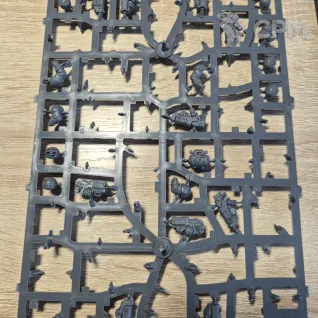 Описание картинки Warhammer 40k Kill Team Hearthkyn salvagers остатки от Optimist  по цене 300руб | Свободный Рынок Миниатюр - СРМ