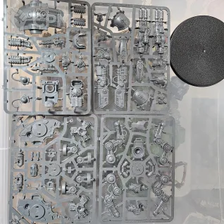 Описание картинки Armiger Warglave. 2 штуки от dalidul по цене 6 000руб | Свободный Рынок Миниатюр - СРМ