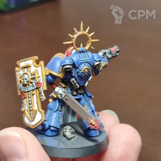 Описание картинки Primaris lieutenant with power shield от South по цене 2 000руб | Свободный Рынок Миниатюр - СРМ