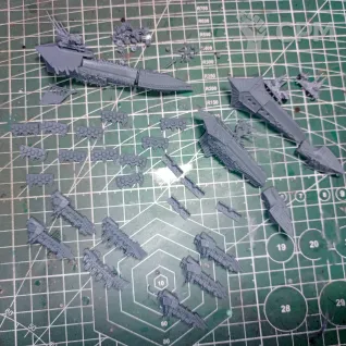 Описание картинки Флот хаоса БФГ от  по цене 1 500руб | Свободный Рынок Миниатюр - СРМ