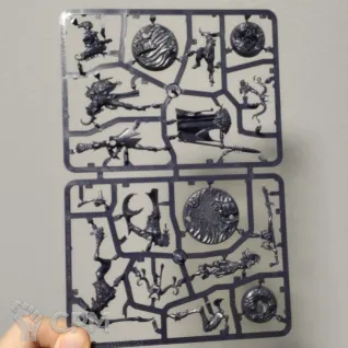 Описание картинки The Dread Pageant от RTBR по цене 3 500руб | Свободный Рынок Миниатюр - СРМ