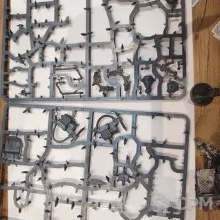 Описание картинки Ork Mek Gun от WB ZLo по цене 4 900руб | Свободный Рынок Миниатюр - СРМ