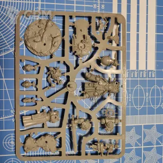 Описание картинки Captain with Relic Shield от Мастерская Хомяка по цене 222руб | Свободный Рынок Миниатюр - СРМ