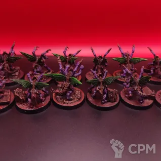 Описание картинки StarCraft Zerg Swarm — Kerrigan, 12 Raptors, 3 Roaches, 2 Hydralisks — 3D SLA, покрас от Жидкий Пират по цене 12 000руб | Свободный Рынок Миниатюр - СРМ