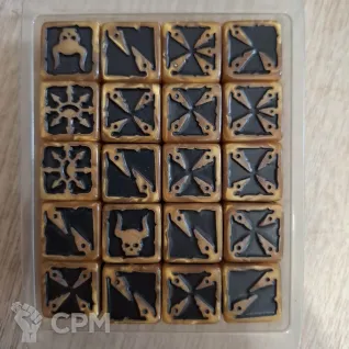 Описание картинки Chaos Space Marines Dice от Sarvus по цене 6 500руб | Свободный Рынок Миниатюр - СРМ