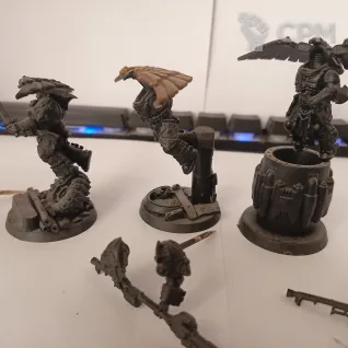 Описание картинки Venatari Custodian от Henwen по цене 2 000руб | Свободный Рынок Миниатюр - СРМ