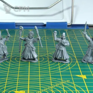 Описание картинки Frostgrave Wizards от Base 28 по цене 2 175руб | Свободный Рынок Миниатюр - СРМ