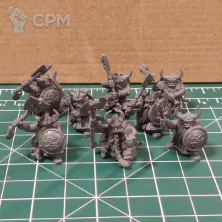 Описание картинки Dwarf Warriors (оригинал) от Грибная Лавка. по цене 1 500руб | Свободный Рынок Миниатюр - СРМ