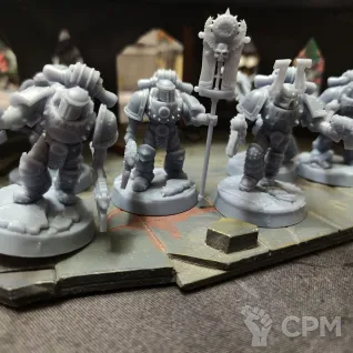 Описание картинки Khorne Berzerkers 3 от Astramael по цене 1 500руб | Свободный Рынок Миниатюр - СРМ