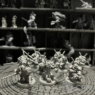 Описание картинки Grey Knights Interceptor Squad от HoustonSpace  по цене 700руб | Свободный Рынок Миниатюр - СРМ