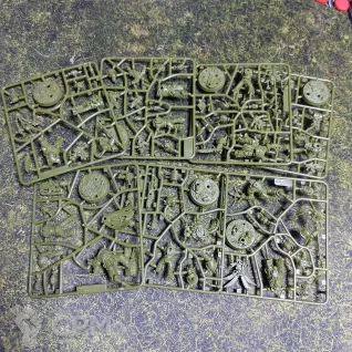 Описание картинки Plague Marine Kill Team (Space Marine Heroes – Series 3) пластик ГВ от V130177@mail.ru по цене 5 500руб | Свободный Рынок Миниатюр - СРМ