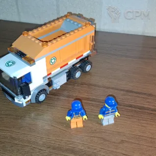 Описание картинки Lego City 60118 Garbage Truck от EchoChannel по цене 900руб | Свободный Рынок Миниатюр - СРМ