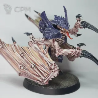 Описание картинки Крылатый тиранид Прайм | Winged Tyranid Prime от Moneykells по цене 1 000руб | Свободный Рынок Миниатюр - СРМ