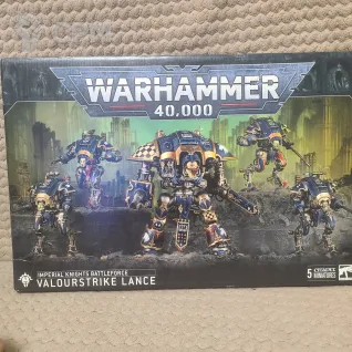 Описание картинки Imperial Knights: Valourstrike Lance Battleforce от Bugaguy по цене 25 000руб | Свободный Рынок Миниатюр - СРМ