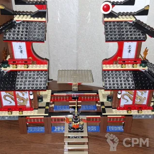 Описание картинки Lego Ninjago 2507 Fire Temple от EchoChannel по цене 30 000руб | Свободный Рынок Миниатюр - СРМ