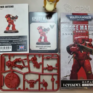 Описание картинки Space Marine Heroes 2022 Brother Arteino, ориг на литнике от Утка по цене 1 200руб | Свободный Рынок Миниатюр - СРМ