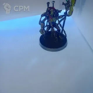 Описание картинки Necron overlord от Amelio по цене 1 000руб | Свободный Рынок Миниатюр - СРМ