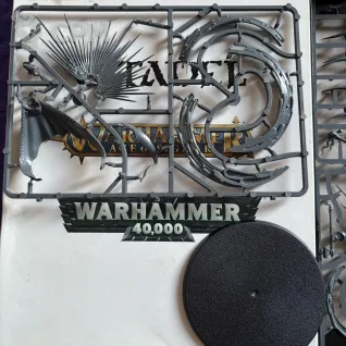 Описание картинки Celestant Prime (Целестант Прайм) от Okumo по цене 10 500руб | Свободный Рынок Миниатюр - СРМ