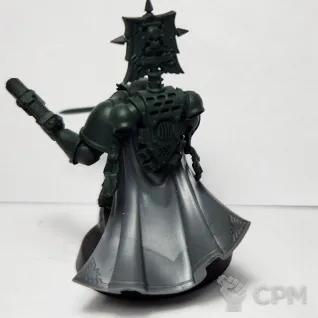 Описание картинки Captain with power sword and plasma pistol, оригинал пластик от Shamkin по цене 2 300руб | Свободный Рынок Миниатюр - СРМ