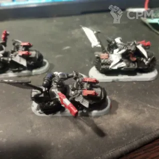 Описание картинки Ravenwing Black Knights от Mettalost по цене 2 500руб | Свободный Рынок Миниатюр - СРМ