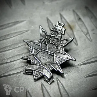 Описание картинки Значок VII - Imperial Fists (Имперские кулаки) от Game&Reality Studio по цене 600руб | Свободный Рынок Миниатюр - СРМ