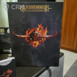Описание картинки Slaves to Darkness battletome + warscroll cards от 3 редакции от MIK по цене 1 000руб | Свободный Рынок Миниатюр - СРМ