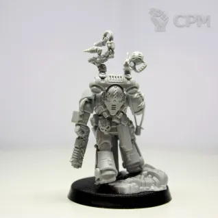 Описание картинки Space Marines Primaris Apothecary от Mechanic по цене 450руб | Свободный Рынок Миниатюр - СРМ