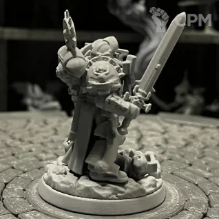 Описание картинки Warhammer 40000  Captain with Relic Shield от Houston Program по цене 250руб | Свободный Рынок Миниатюр - СРМ