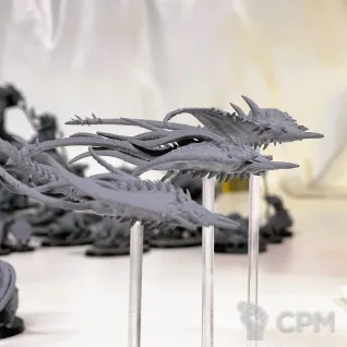 Описание картинки Screamers of Tzeentch (отряд 3 модели) от Магазин Альфария по цене 900руб | Свободный Рынок Миниатюр - СРМ