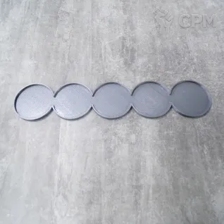 Описание картинки Movement Tray для баз 32мм на 5 моделей №1 от МастерскаяПодземелий по цене 50руб | Свободный Рынок Миниатюр - СРМ