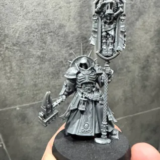 Описание картинки Lord-Relictor от  по цене 4 000руб | Свободный Рынок Миниатюр - СРМ