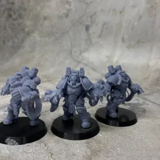 Описание картинки Primaris Aggressors от Миньки Молота Войны по цене 450руб | Свободный Рынок Миниатюр - СРМ