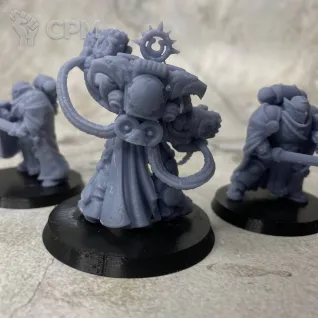Описание картинки Marneus Calgar with Victrix Honour Guard от Миньки Молота Войны по цене 540руб | Свободный Рынок Миниатюр - СРМ