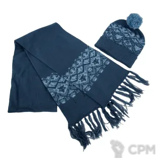 Описание картинки Space Wolves Knitted Hat &amp; Scarf Set (вязаные шапка и шарф космоволков) от Fledermaus по цене 3 500руб | Свободный Рынок Миниатюр - СРМ