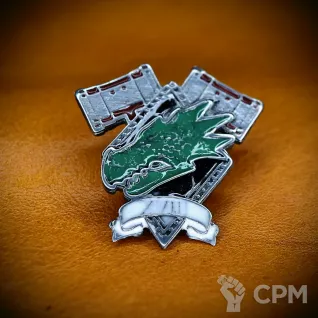Описание картинки Значок XVIII - Salamanders (Саламандры) цветной от Game&Reality Studio по цене 800руб | Свободный Рынок Миниатюр - СРМ