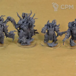 Описание картинки Lord Felthius &amp; Tainted Cohort от Mechanikus Forge по цене 1 500руб | Свободный Рынок Миниатюр - СРМ