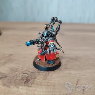 Описание картинки Kastelan Robots and Tech-Priest от Алëна по цене 7 000руб | Свободный Рынок Миниатюр - СРМ