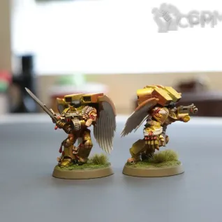 Описание картинки Sanguinary Guard 5шт. оригинал + игровой покрас от Rusty Bolter по цене 5 500руб | Свободный Рынок Миниатюр - СРМ