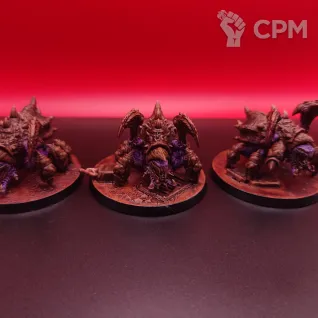 Описание картинки StarCraft Zerg Swarm — Kerrigan, 12 Raptors, 3 Roaches, 2 Hydralisks — 3D SLA, покрас от Жидкий Пират по цене 12 000руб | Свободный Рынок Миниатюр - СРМ