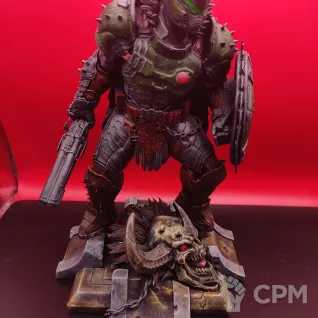 Описание картинки Doom Slayer / Палач Рока — Doom The Dark Ages от Жидкий Пират по цене 11 000руб | Свободный Рынок Миниатюр - СРМ