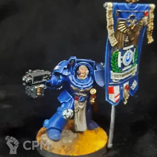 Описание картинки Space marine Terminator с флагом от Superguns по цене 1 400руб | Свободный Рынок Миниатюр - СРМ
