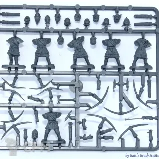 Описание картинки Medieval Archers (28 Plastic Foot Soldiers) от Base 28 по цене 2 900руб | Свободный Рынок Миниатюр - СРМ