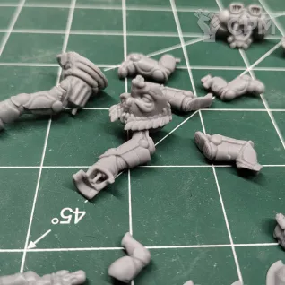 Описание картинки Sanguinary Guard New 3шт + базы от Мастерская Крипов по цене 600руб | Свободный Рынок Миниатюр - СРМ