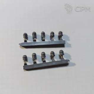 Описание картинки 10 голов альтернативных бретонцев, пластик от Oathmark Human Infantry от V130177@mail.ru по цене 150руб | Свободный Рынок Миниатюр - СРМ