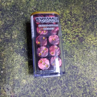Описание картинки The Old World Empire Of Man Dice новые, не вскрыты от V130177@mail.ru по цене 4 800руб | Свободный Рынок Миниатюр - СРМ