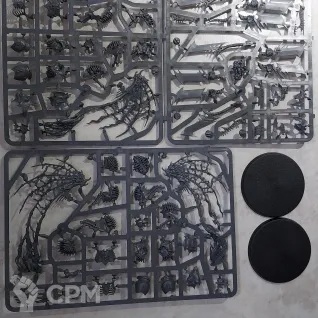 Описание картинки Morghast Archai / Morghast Harbingers #1 от White Dwarf по цене 4 899руб | Свободный Рынок Миниатюр - СРМ